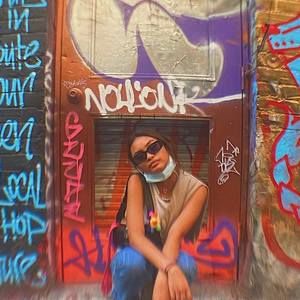 Meet your Posher, Danielle angela